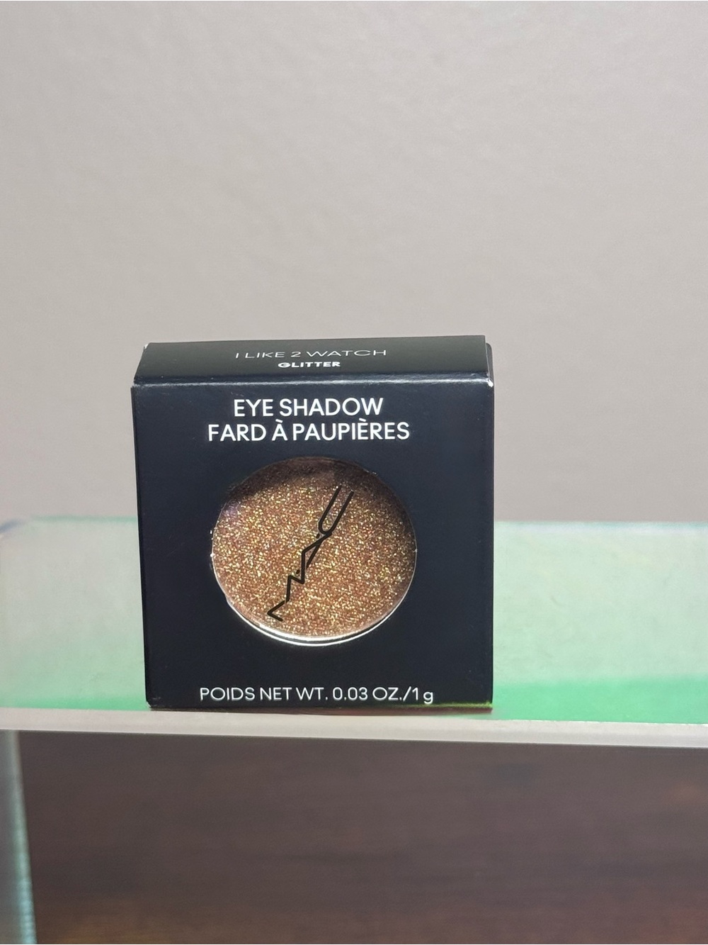 Mac Dazzleshadow metallic eyeshadow I like 2 watch